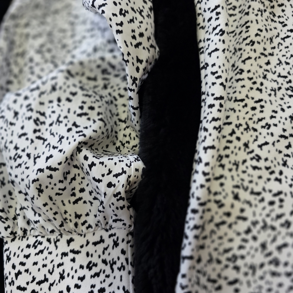 MELLODAY Monochrome Patterned Blouse - Picture 9 of 10